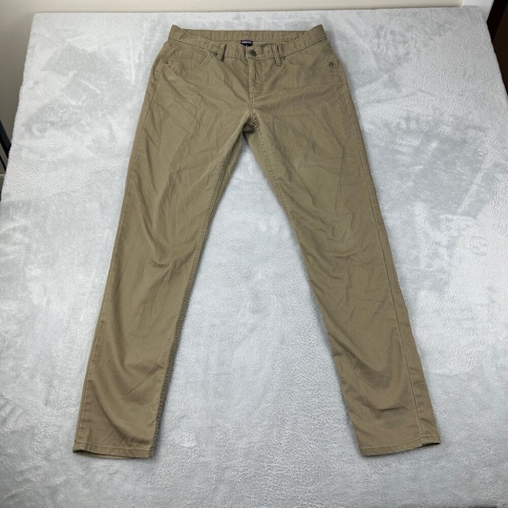 Patagonia Women’s Size 12 US Pinyon Pined Beige Pants 55460 Style Number